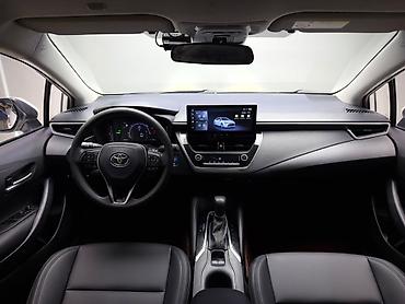 Toyota: Toyota Corolla: 2023 г., 1.8 л, Вариатор, Гибрид, Седан — 7