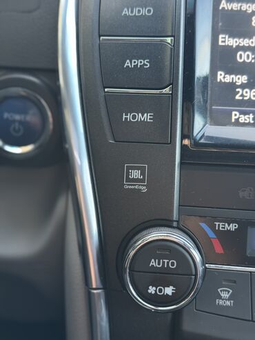 Toyota: Toyota Camry: 2017 г., 2.5 л, Вариатор, Гибрид, Седан at lalafo.kg — 11 Toyota: Toyota Camry: 2017 г., 2.5 л, Вариатор, Гибрид, Седан — 11