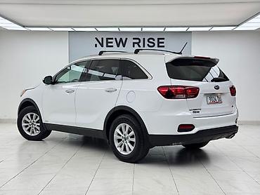 Kia: Kia Sorento: 2019 г., 2.4 л, Автомат, Бензин, Кроссовер at lalafo.kg — 3 Kia: Kia Sorento: 2019 г., 2.4 л, Автомат, Бензин, Кроссовер — 3