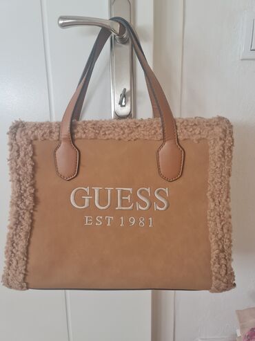 pampers torba: Shoulder bag, Guess, Material: Leather