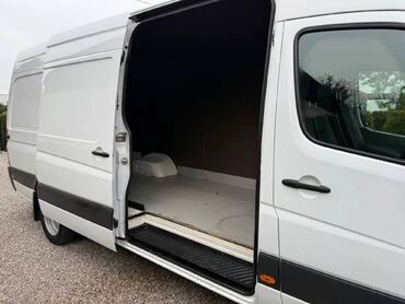 Легкий грузовой транспорт: Легкий грузовик, Mercedes-Benz — 2