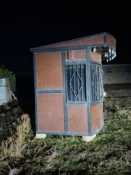 Butkalar, köşklar: Tecili pul lazim oldugu ucun deyerinnen asaqi qiymete satilir.her yeri — 6