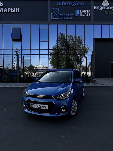 Chevrolet: Chevrolet Spark: 2017 г., 1 л, Вариатор, Бензин, Хэтчбэк — 2