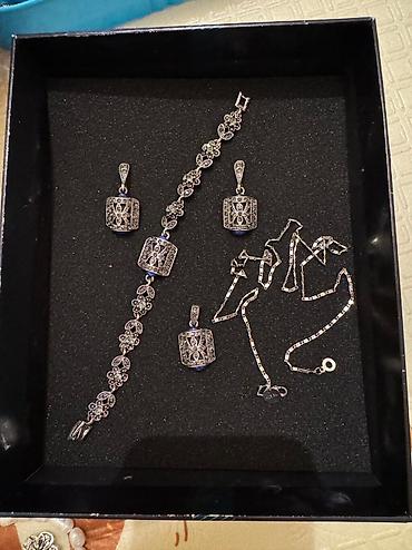Наборы украшений: Ушунун баарын 1500мин сом Набор 925 по серебро 3 набор булгери набор — 25