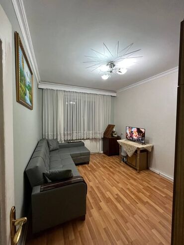 Köhnə tikili: Bakı, 3 otaqlı, Köhnə tikili, m. İnşaatçılar, 80 kv. m — 2