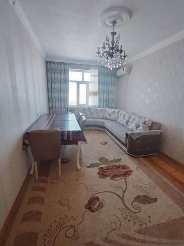 hovsanda 4 otaqli bina evleri: Bakı, 4 otaqlı, Köhnə tikili, 90 kv. m