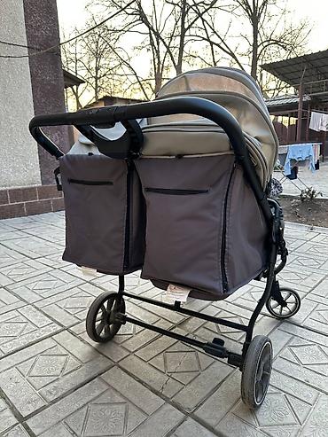 Коляски: Коляска для двойни/погодок, прогулочная, рядом-рядом. Основные — 2