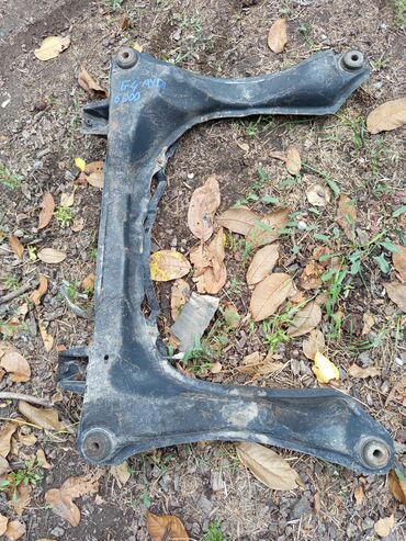 Другие автозапчасти: Ауди В4 — 16