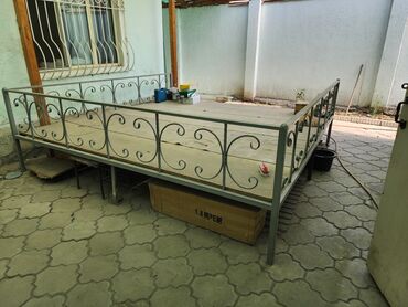 суу чачкыч: Тапчан