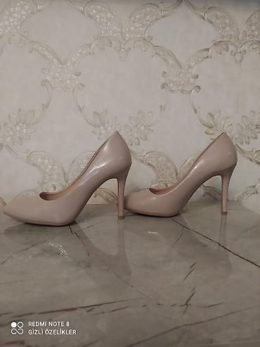 ameerii nude: Ölçü: 37, rəng - Bej, Yeni — 1