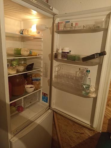mini refrigerator: Холодильник Indesit, двухкамерный, белый. - Классическая компоновка — 5