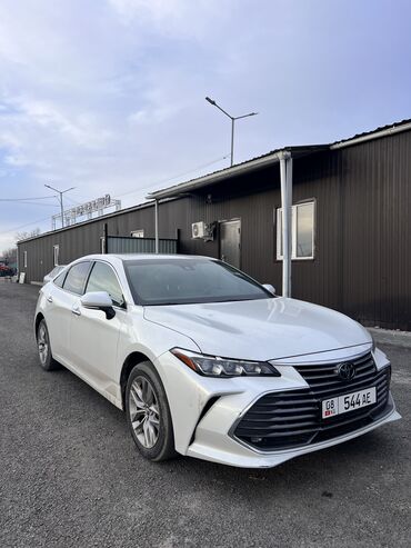 хундай аванта 1: Toyota Avalon: 2021 г., 2.5 л, Вариатор, Бензин, Седан