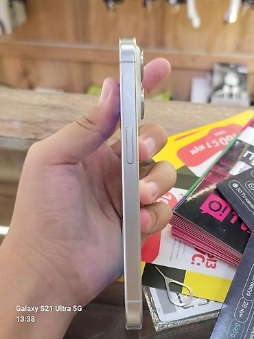 iphone xr бу: IPhone 15 Pro, Б/у, 256 ГБ, Серебристый — 3