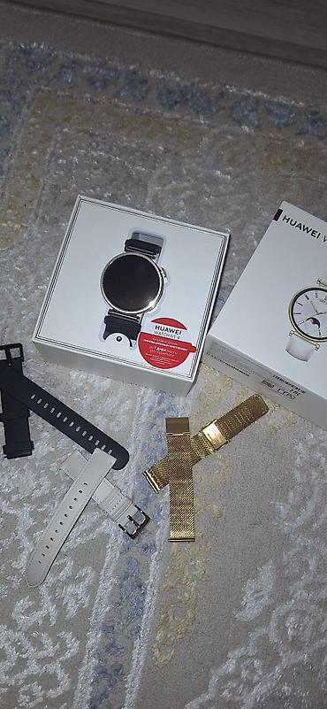 qi̇zi̇l: Huawei Watch GT 4 (41 mm) – qızılı rəngli korpus, dairəvi dizayn — 3