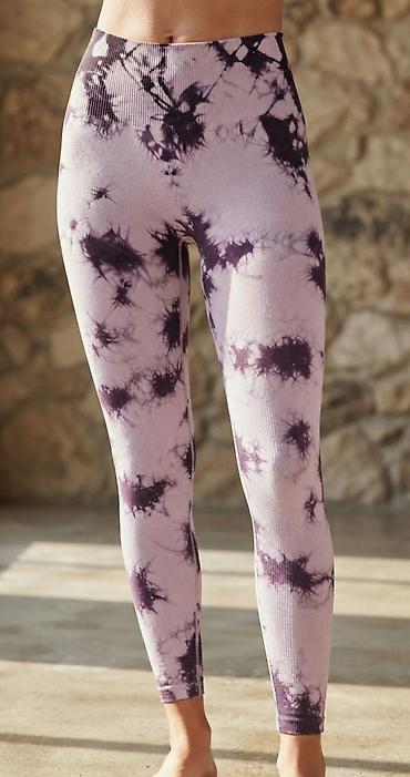 ski pantalone decathlon: Ženske helanke sa tie-dye printom - Model: visok struk, dužina do — 1