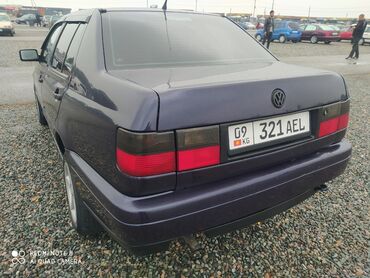 машина хамер: Volkswagen Vento: 1998 г., 2 л, Механика, Бензин, Седан