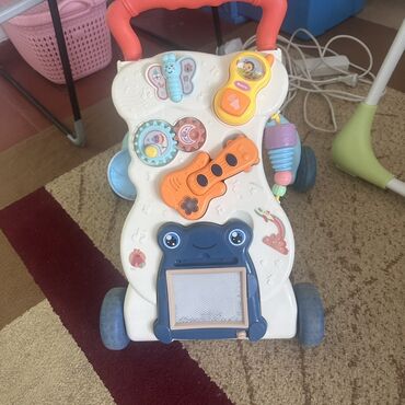 коляска вело: Детский набор: музыкальная ходунки‑каталка + стульчик для кормления