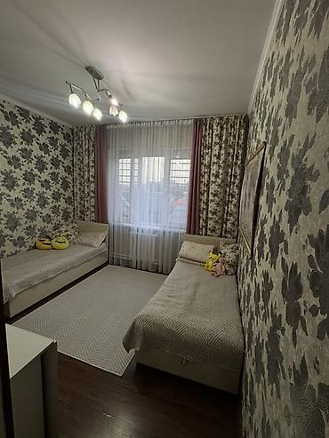 Продажа квартир: 3 комнаты, 72 м², 4 этаж — 7