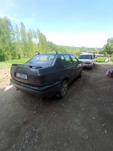 бампер опель вектра а: Volkswagen Vento: 1993 г., 1.8 л, Механика, Бензин, Седан