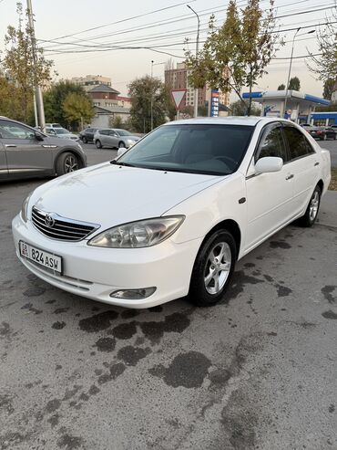 подкрылок машины: Toyota Camry: 2003 г., 2.4 л, Автомат, Бензин, Седан