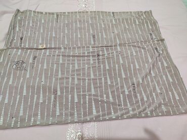 платки советские: Шарфы и платкивсе фирменные .от 200 сом и выше или все обмен