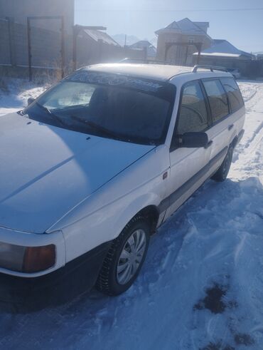 Volkswagen: Volkswagen Passat: 1991 г., 1.8 л, Механика, Бензин, Универсал