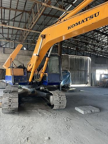 Транспорт: Экскаватор, Komatsu, Гусеничный — 1