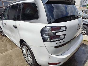 auto šabac: CITROEN C4 GRAND PICASSO 2015. GOD. - KOMPLETAN AUTO U DELOVIMA | — 2