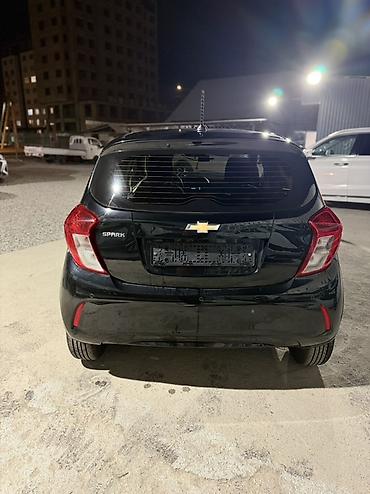 спарк 2022: Chevrolet Spark: 2021 г., 1 л, Вариатор, Бензин, Хэтчбэк — 4
