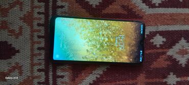 telefonlar 32 s: Samsung A10, 32 GB, rəng - Qırmızı, Barmaq izi
