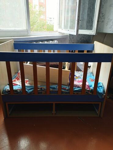 oglan qiz sekilleri: Oğlan və qız üçün, Dördbucaq, Beşik, Dəst ilə, Matras ilə, Yellənmə mexanizmsiz