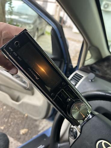 2 el odun sobası: Pioneer DEH-7450SD avtomobil maqnitofonu - Ön paneldə iri səs — 2