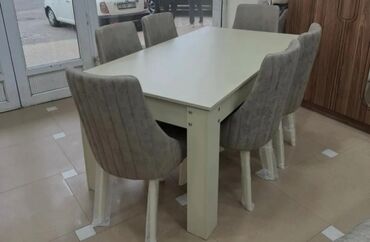 Taburetlər: Qonaq masası, Yeni, Açılmayan, Kvadrat masa