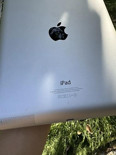 Планшеты: Ipad 4 A1460 2012 года Есть трещины на экране но на работу не — 4