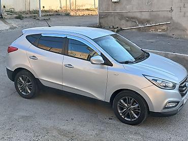cerato guzgu: Hyundai Tucson – gümüş rəngli, şəhər və uzun yol üçün ideal kompakt — 3