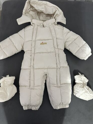 вязанные новорожденный комплект: Комплект, цвет - Бежевый, Б/у