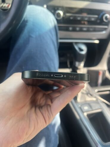 Apple iPhone: IPhone 13, Б/у, 256 ГБ, Черный, Кабель, Чехол, 90 % — 4