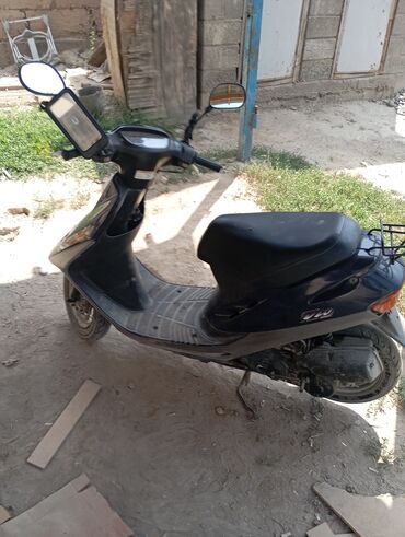 купить новый скутер 150 кубов: Скутер түрү Honda, 50 куб. см, Бензин, Колдонулган