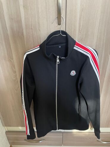 las vegas ətir: İdman dəsti Moncler, L (EU 40), M (EU 38), rəng - Qara