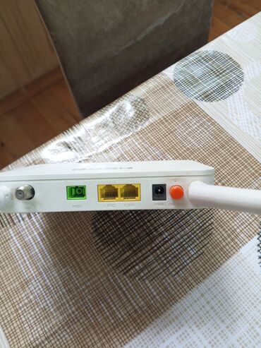 internet güçlendirici: HSCO ONU GPON Wi‑Fi router Məhsul təsviri: - GPON/EPON üçün ONU