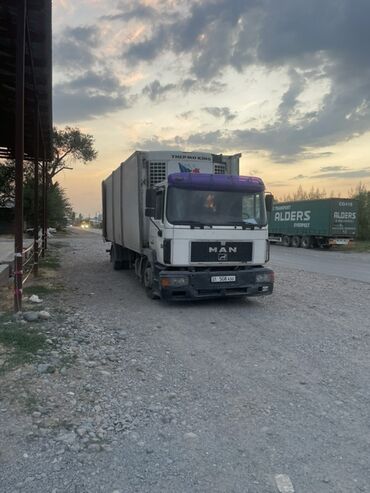 продаю термо будка: Жүк ташуучу унаа, MAN, Стандарт