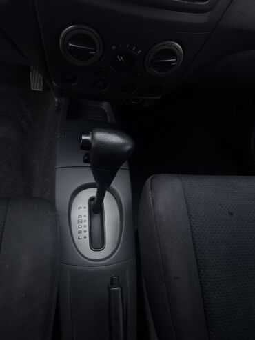 Honda: Honda Fit: 2002 г., 1.6 л, Автомат, Бензин, Хэтчбэк — 7