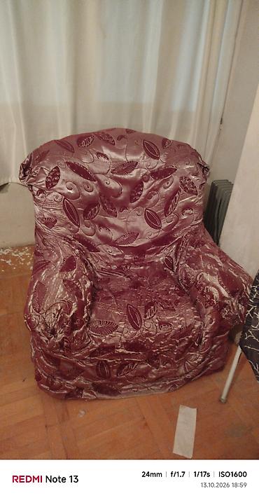 taburet: Satılır: Klassik üslubda mebel dəsti - Tualet masası və güzgü: Oyma — 5