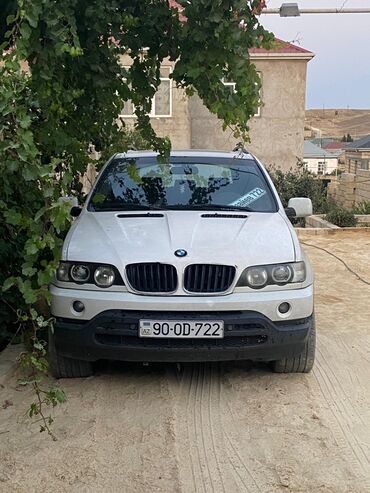 BMW X5: 4.4 l | 2001 il Ofrouder/SUV
