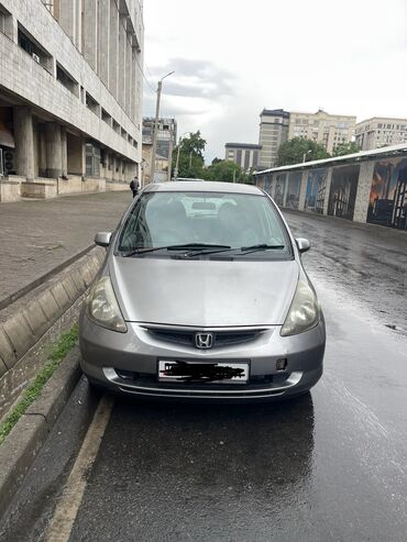 хонда сивик леви руль автамат хежибек серебристый: Honda Fit: 2004 г., 1.3 л, Вариатор, Бензин, Хэтчбэк
