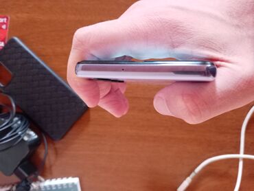 samsung a70 ekrani: Samsung Galaxy A32, 64 GB, rəng - Çəhrayı, Zəmanət, Sensor, Barmaq izi
