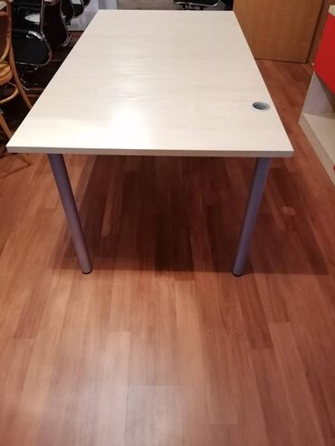 numanovic stolovi: Desks, Rectangle, Wood, Used