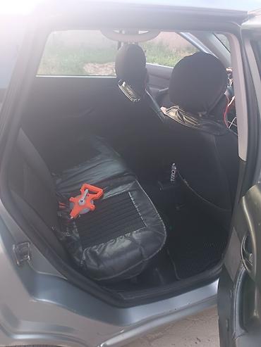 с4 моно: Ford Focus: 2004 г., Механика, Бензин, Хэтчбэк — 3