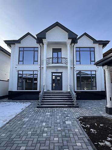 Продажа коттеджей и домов: 🏡 Продаётся современный 2-этажный дом в Арча-Бешик Общая площадь дома — 1