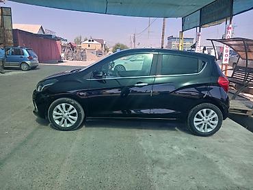 Chevrolet: Chevrolet Spark: 2018 г., 1 л, Вариатор, Бензин, Хэтчбэк — 2